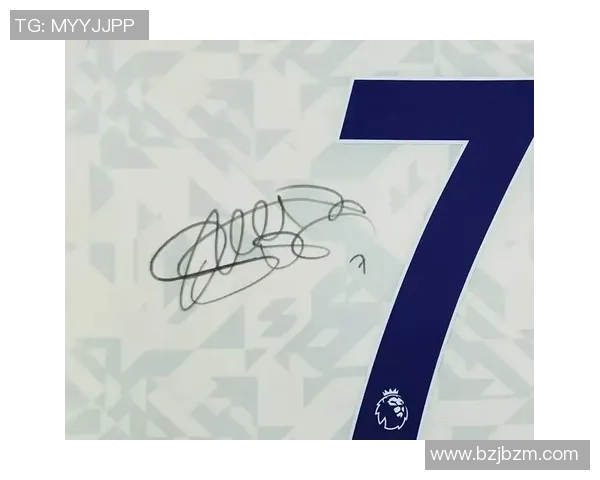 如何轻松获得足球明星签名的实用技巧与方法分享